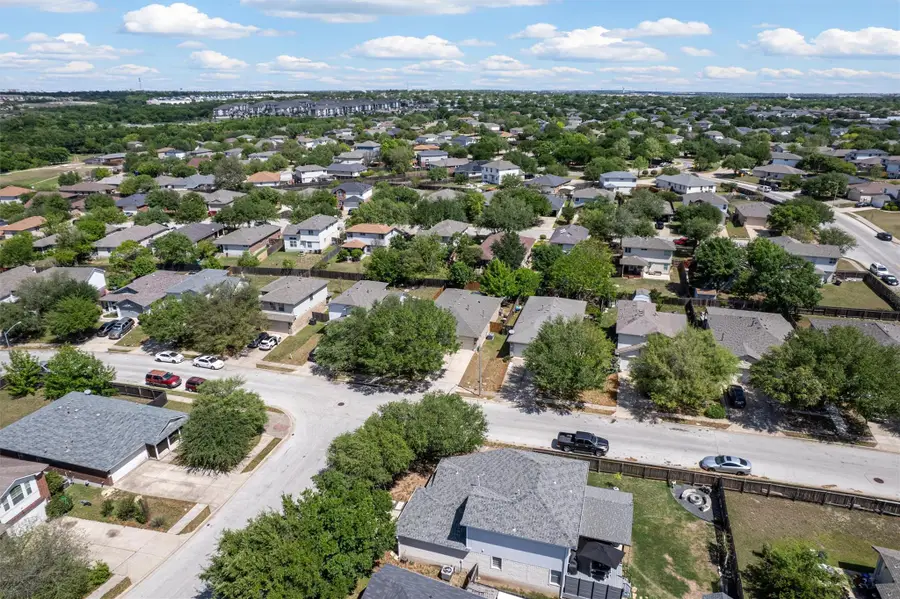 1108 Teapot Dr, Pflugerville, TX 78660 - #3