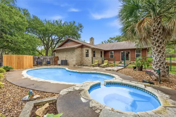 203 Leisurewoods Dr, Buda, TX 78610