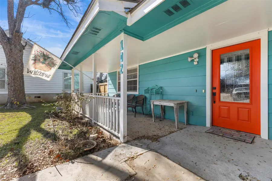 102 N Austin St, Buda, TX 78610 - #2