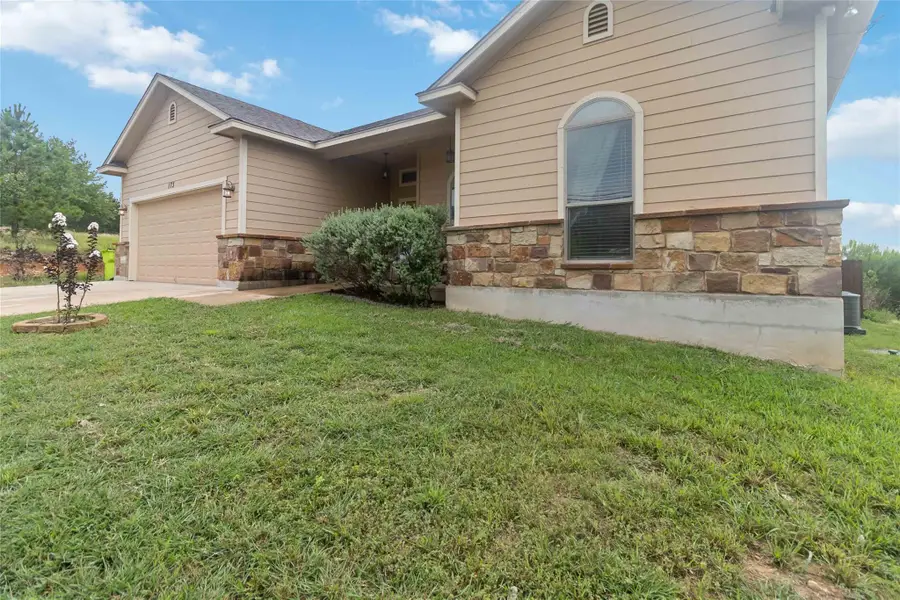 173 Kipahulu Dr, Bastrop, TX 78602 - Image #2