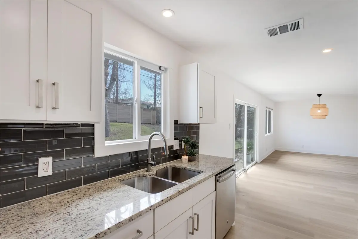 4715 Carsonhill Dr, Austin, TX 78723 - #1