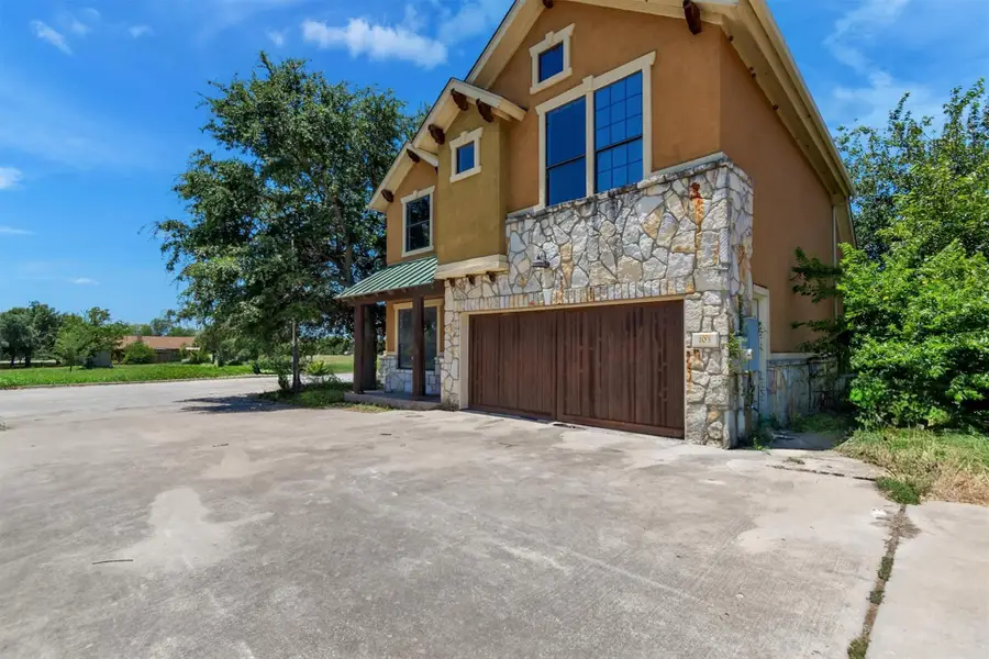 1010 Immanuel Rd Unit 103, Pflugerville, TX 78660 - #3