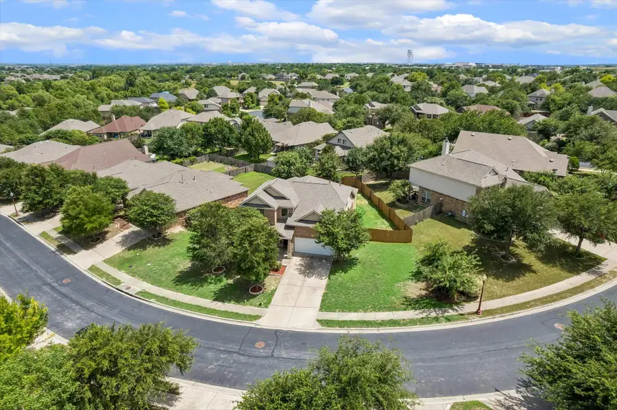 19701 Maiden Grass Dr, Pflugerville, TX 78660 - #2
