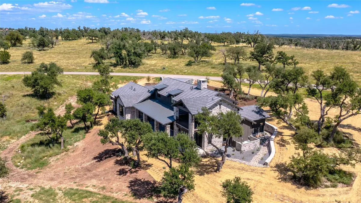 804 Lagrange Dr, Fredericksburg, TX 78624 - Image #1