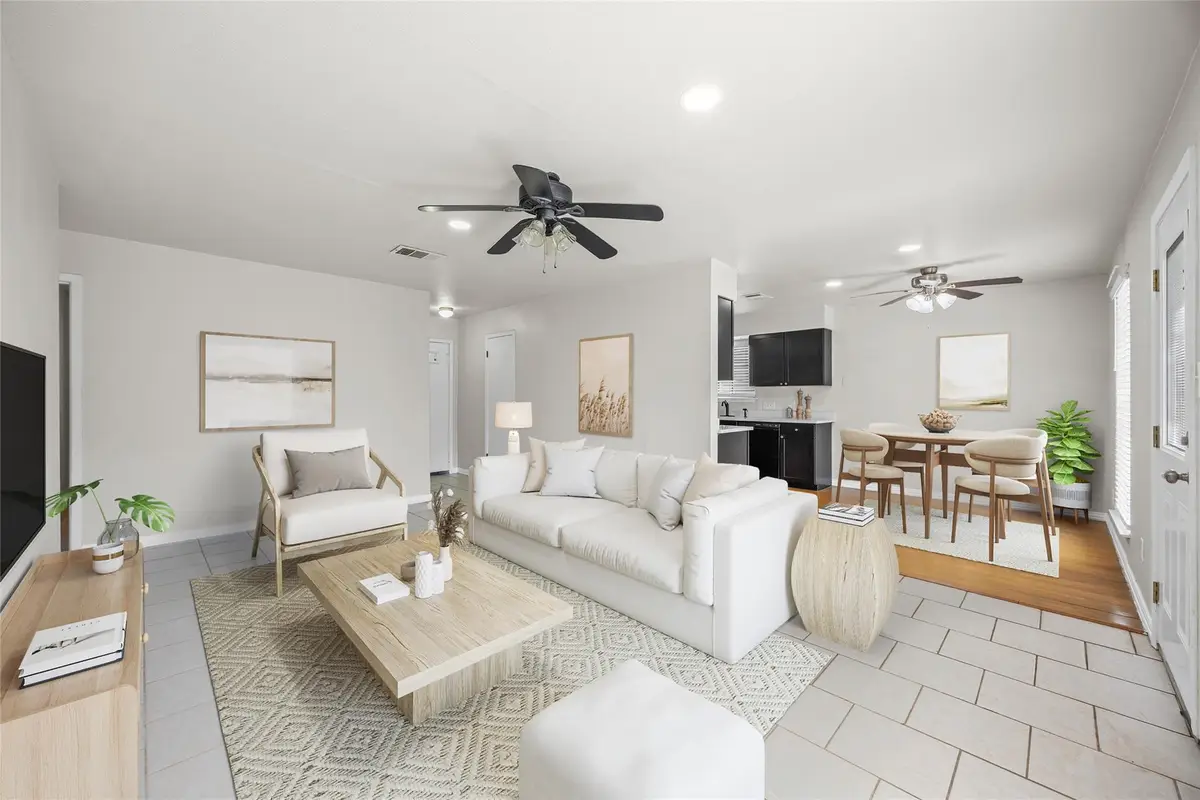 1919 Castle Gate Cir, San Marcos, TX 78666 - Image #1