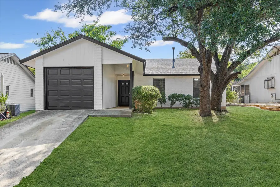 1919 Castle Gate Cir, San Marcos, TX 78666 - Image #2