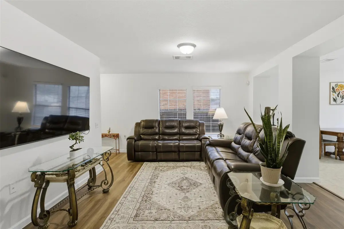 7536 Marble Ridge Dr, Austin, TX 78747 - Image #1