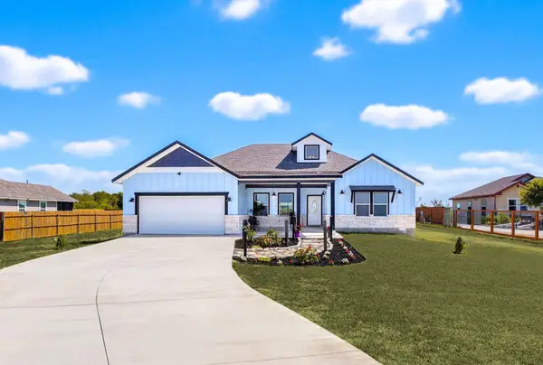 201 El Rey Dr, Kyle, TX 78640