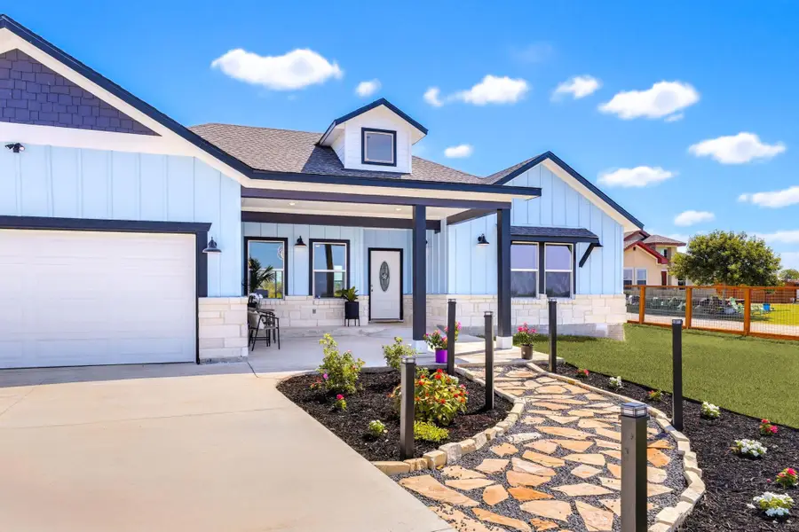 201 El Rey Dr, Kyle, TX 78640 - #2