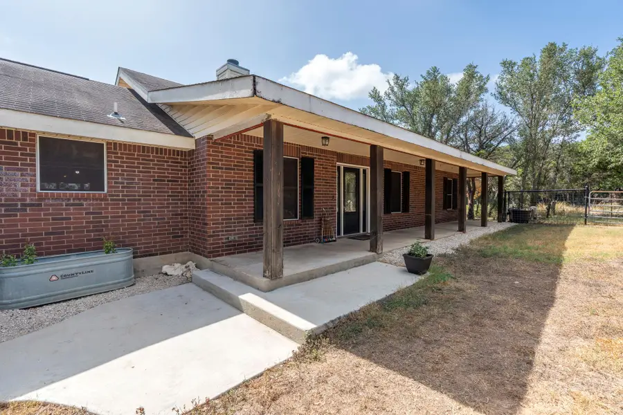 519 Eden Ranch Dr, Canyon Lake, TX 78133 - #2