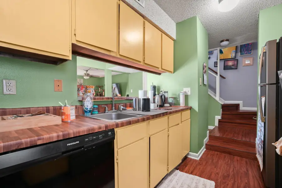 7100 Woodhue Ct, Austin, TX 78745 - #3