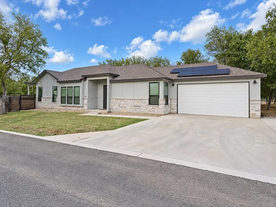 721 Fir Ln, Cottonwood Shores, TX 78657 - #3