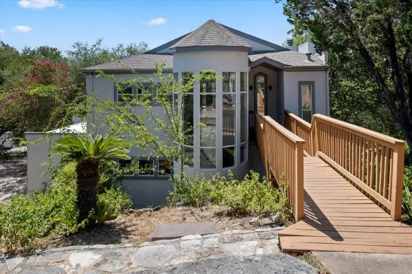210 Finn St, Austin, TX 78734
