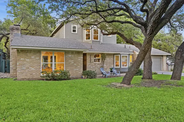 6505 Shadow Valley Dr, Austin, TX 78731