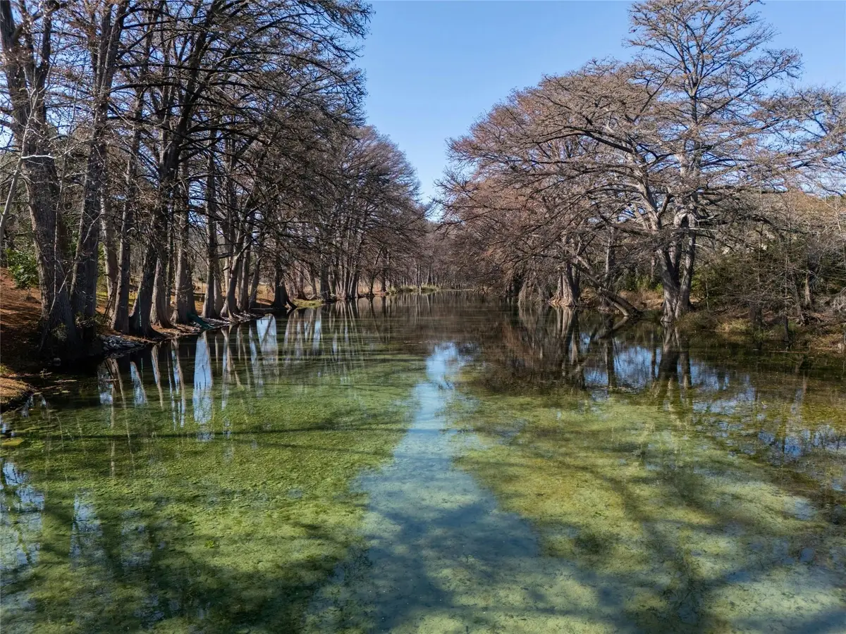 187 N Roy Chisum Rd, Leakey, TX 78873 - Image #1