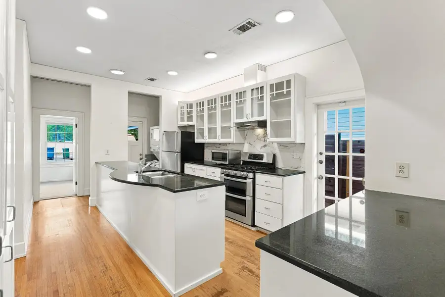 3200 Harris Park Ave, Austin, TX 78705 - #3