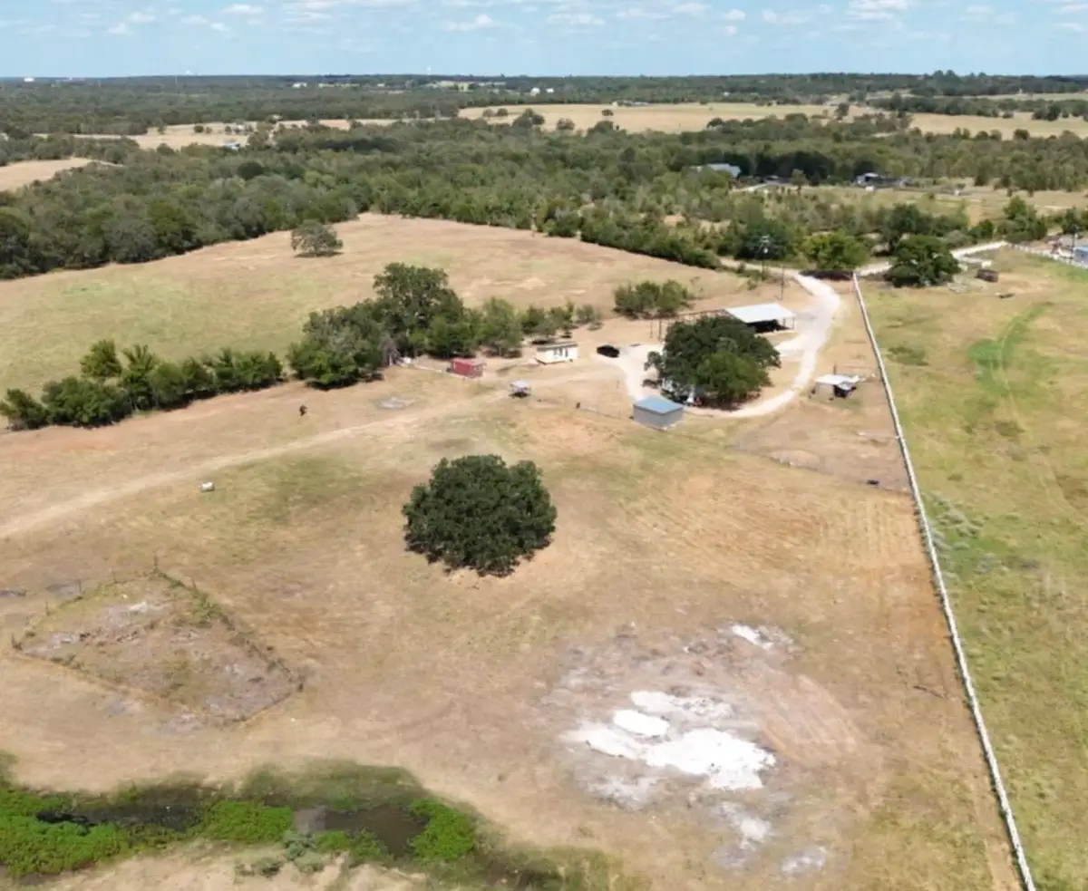 222 Powell Ln, Elgin, TX 78621 - Image #1