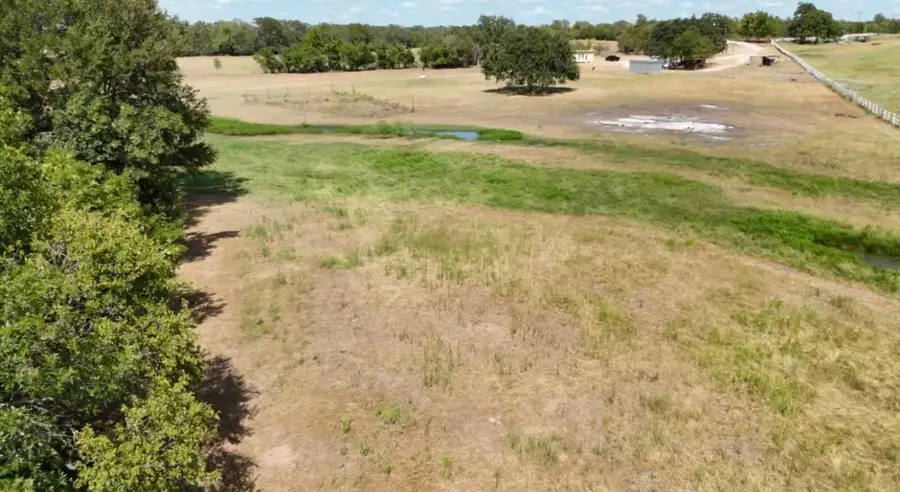 222 Powell Ln, Elgin, TX 78621 - Image #3