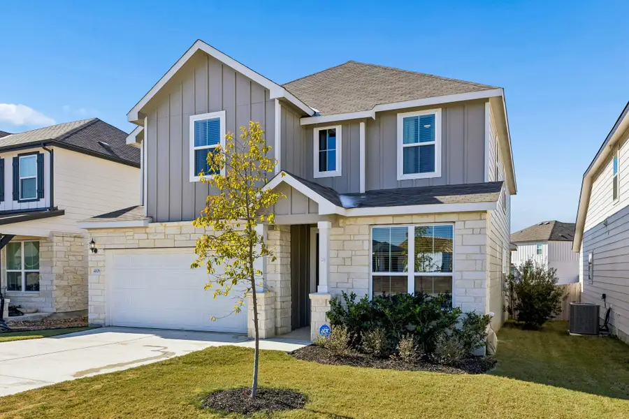 4008 Wild Bloom Rd, Seguin, TX 78155 - #2