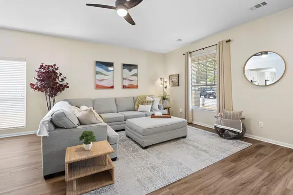 2200 Amur Dr, Austin, TX 78745