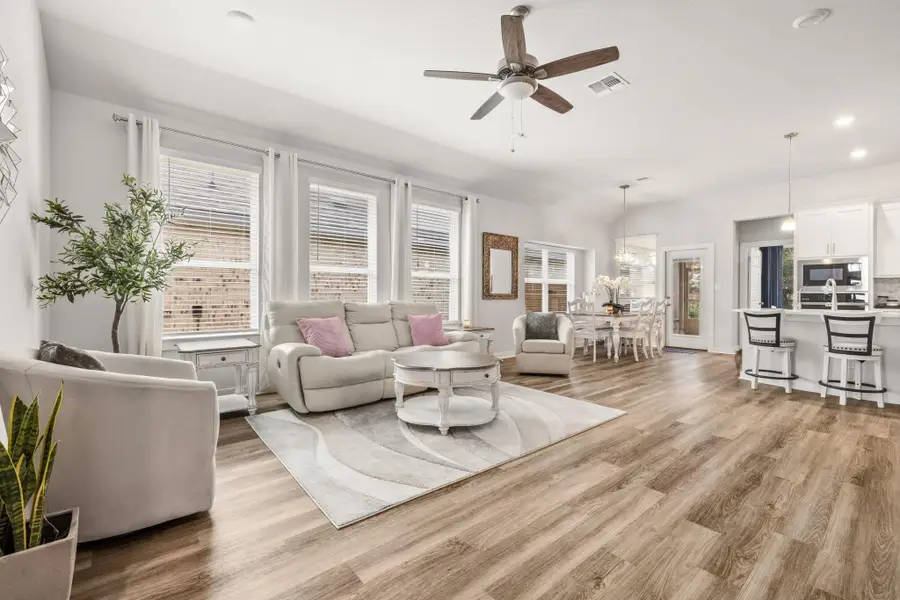 1006 Summer Gln, Georgetown, TX 78628 - #3