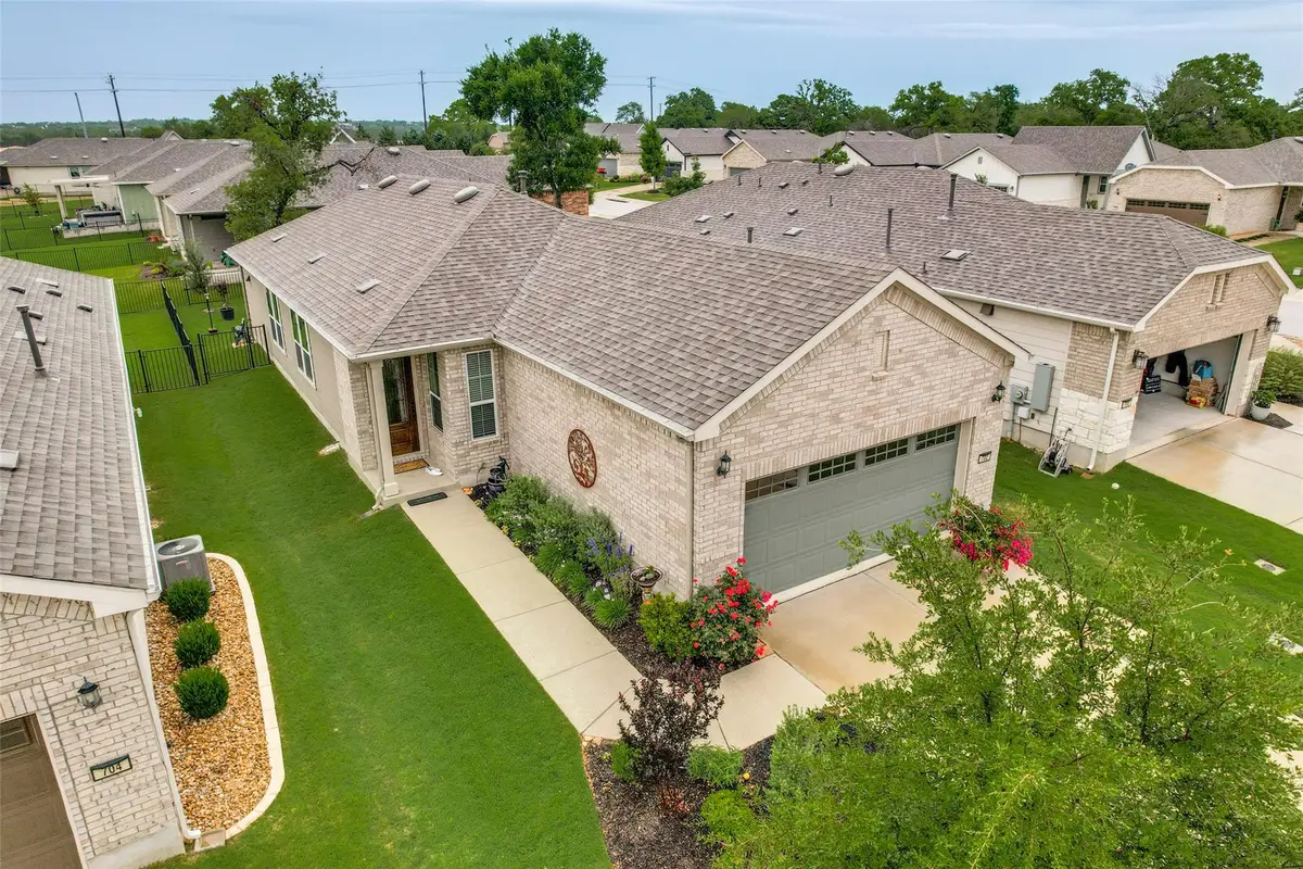 702 Saratoga Ln, Georgetown, TX 78633 - #1