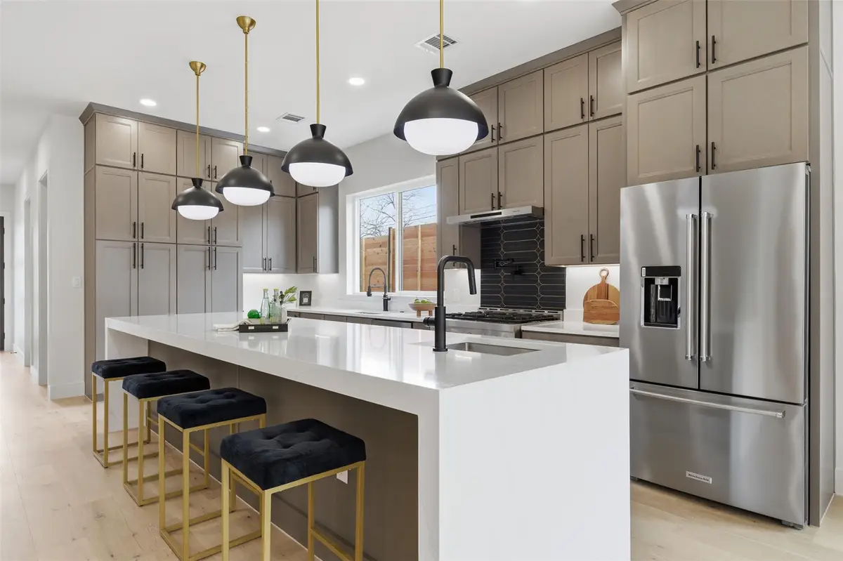 8115 Rockwood Ln #B, Austin, TX 78757 - #1