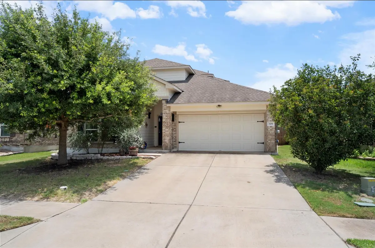 309 Rimrock Ct, Bastrop, TX 78602 - #1