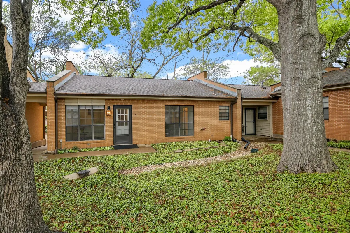 2301 Lawnmont Ave #5, Austin, TX 78756 - #1