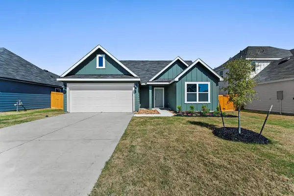 211 Las Lomas Dr, San Marcos, TX 78666