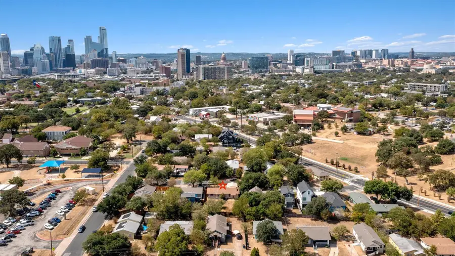 1113 Lawson Ln, Austin, TX 78702 - #3