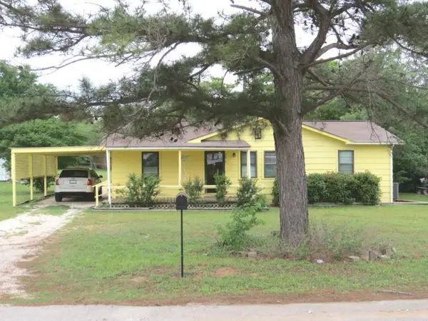 2614 Grace Ave, Rockdale, TX 76567