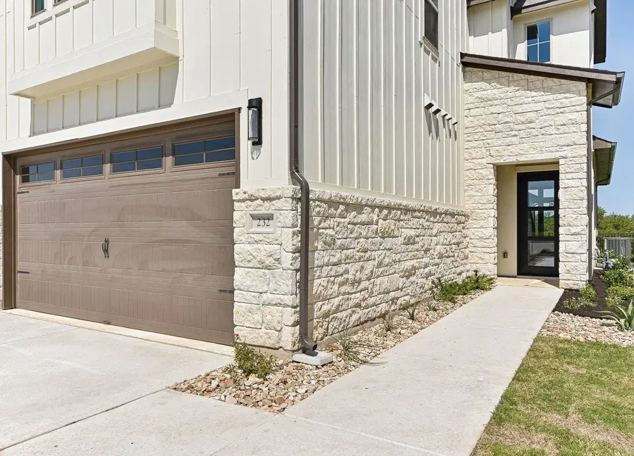 232 Flora Springs Cv, Liberty Hill, TX 78642 - Image #3