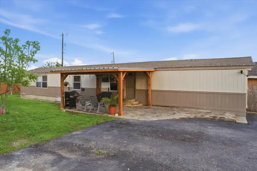 112 Storm Ct, Kyle, TX 78640 - #3