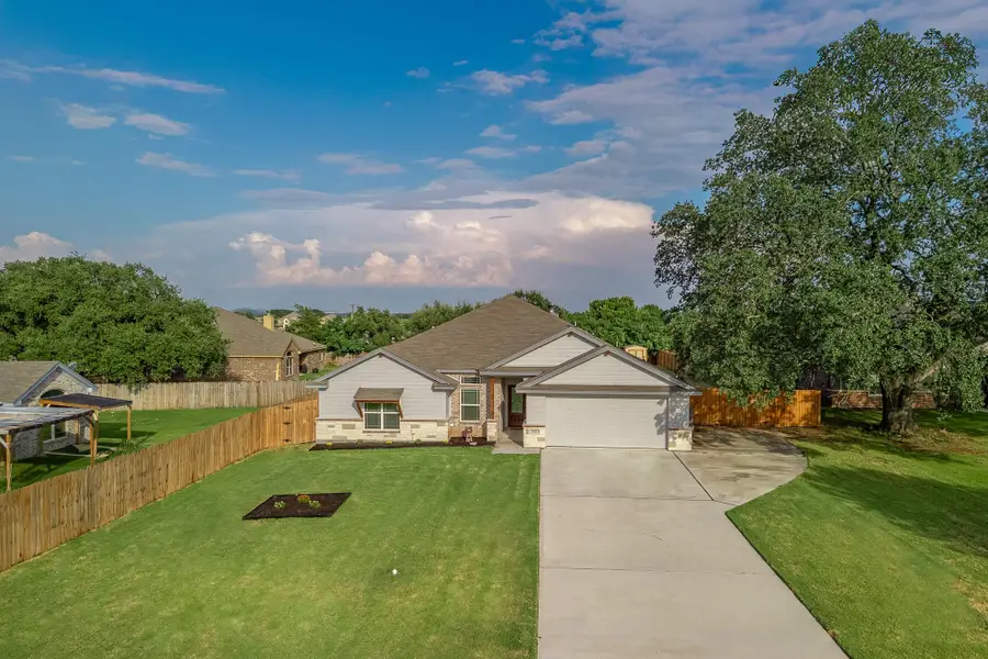 2518 Gail Dr, Copperas Cove, TX 76522 - Image #2