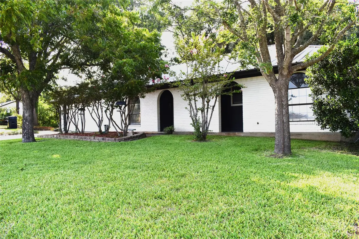 1702 Pecos Ave, Rockdale, TX 76567 - #1