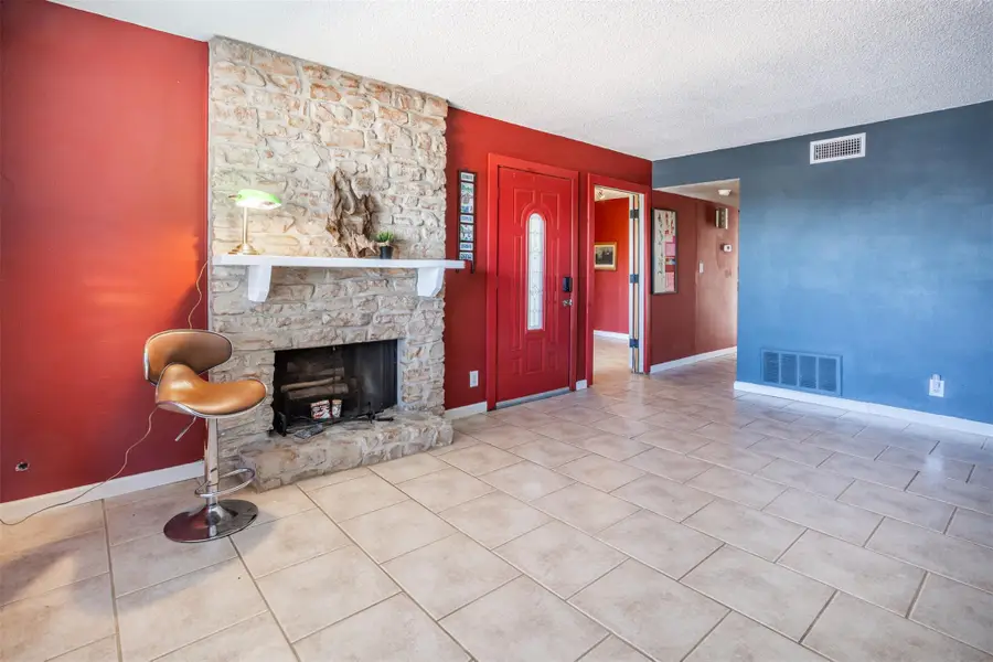 1720 Timber Ridge Dr, Austin, TX 78741 - Image #3