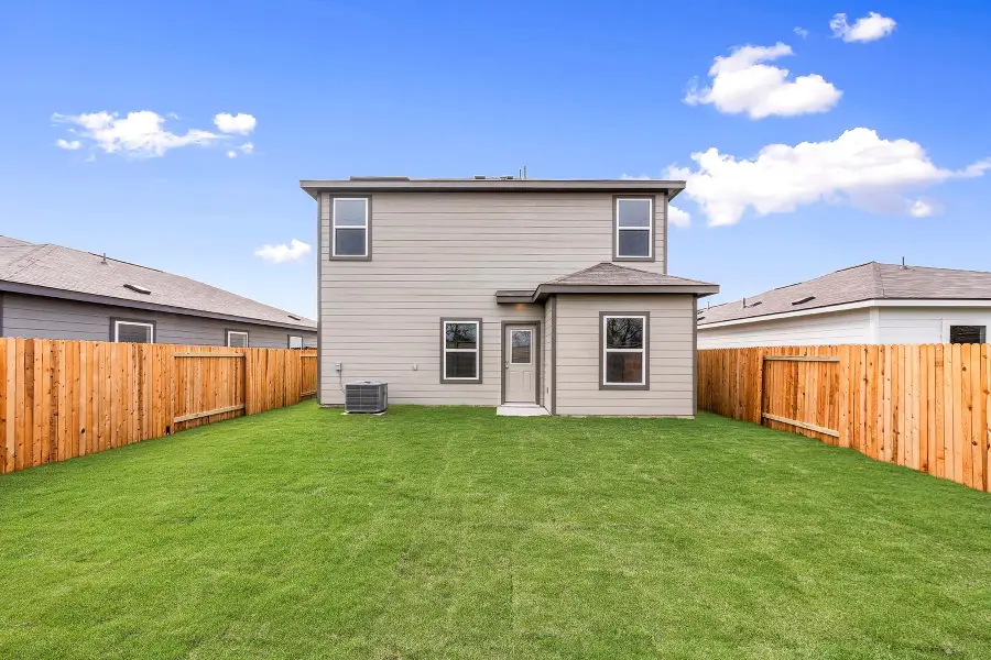 18300 Stellers Sea St, Elgin, TX 78621 - #2