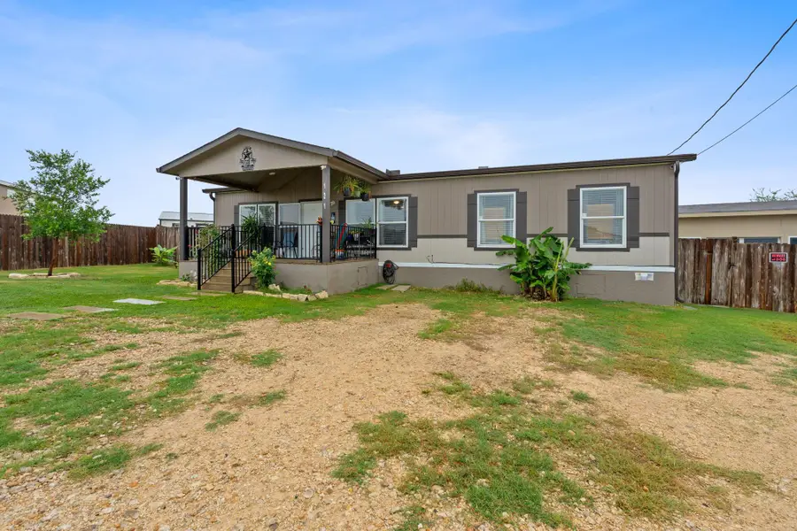 121 Fate Ct, Kyle, TX 78640 - Image #3