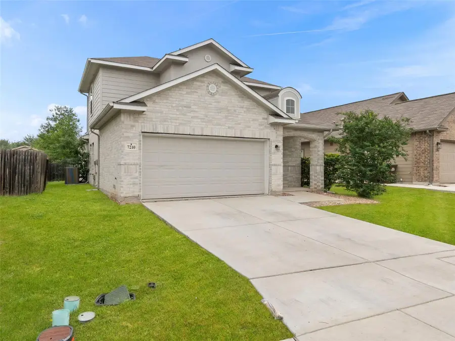 7210 Archers Grv, San Antonio, TX 78244 - #2