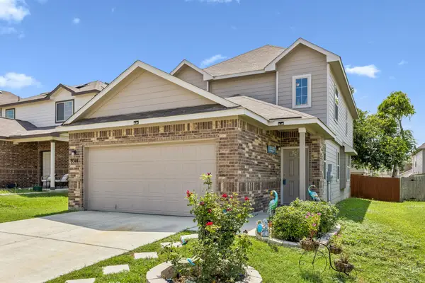 9314 Graze Br, San Antonio, TX 78211