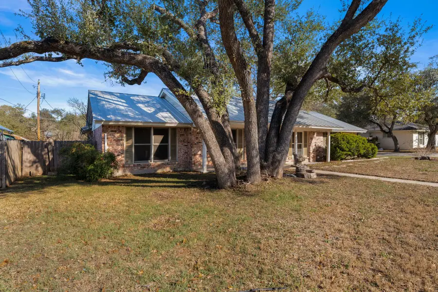 13203 Stillforest St, Austin, TX 78729 - Image #2