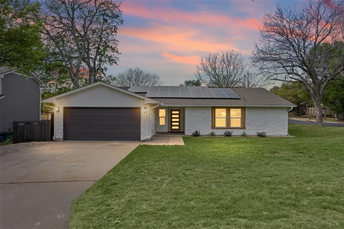 7900 Keneshaw Dr, Austin, TX 78745 - #1