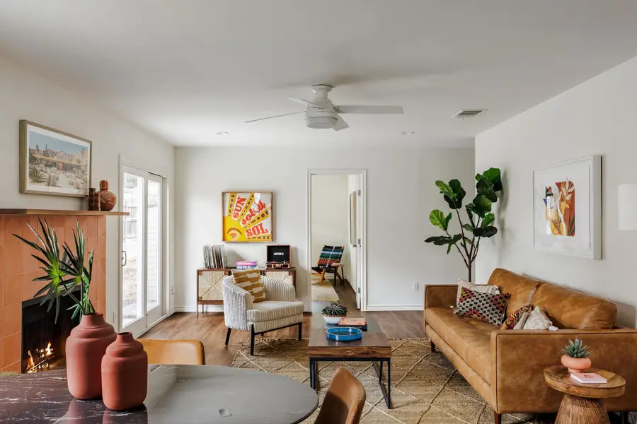1003 Glen Oaks Ct, Austin, TX 78702 - #2