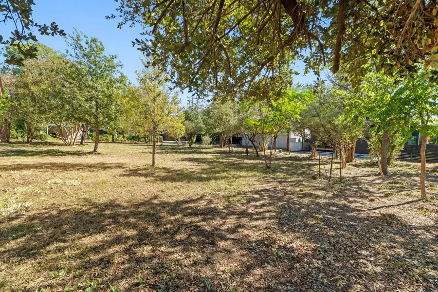 810 E 45th St, Austin, TX 78751 - Image #3