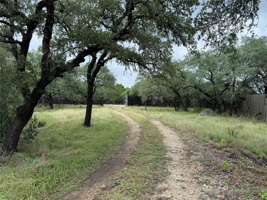 500 Ridge Oak Dr, Wimberley, TX 78676 - #2