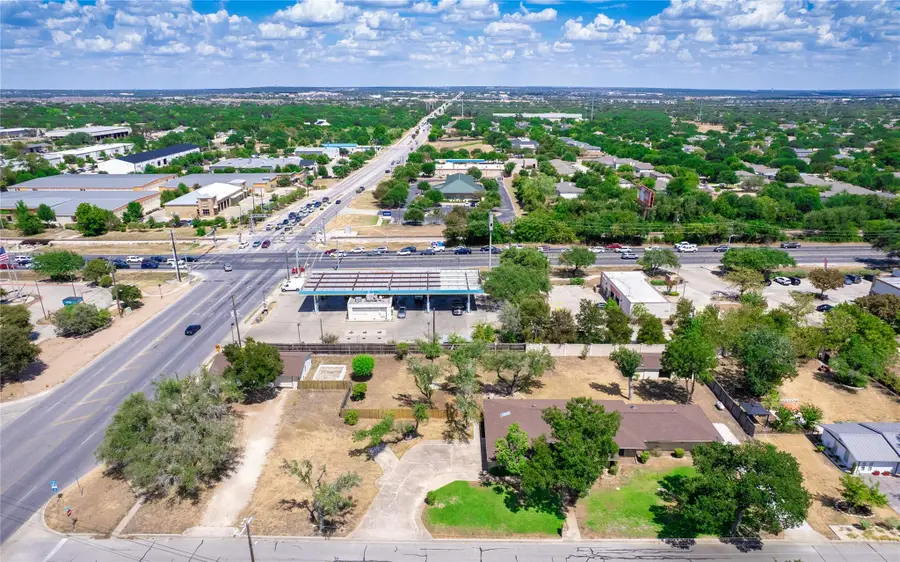 1702 Lone Oak Dr, Leander, TX 78641 - #2