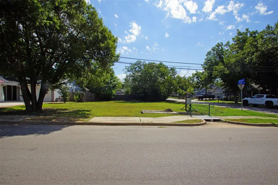 1507 Hart St, Georgetown, TX 78626 - Image #3