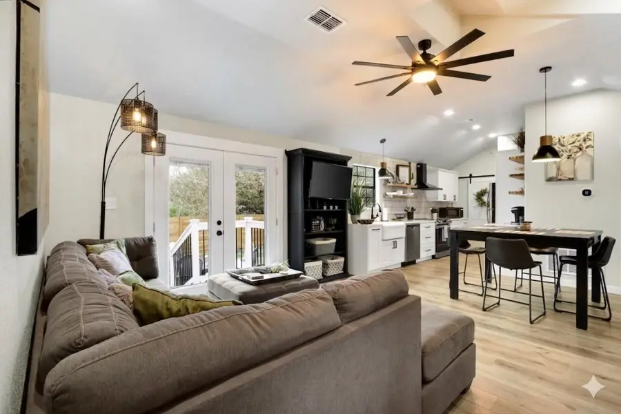 106 Chapparal Cir, Wimberley, TX 78676 - #3