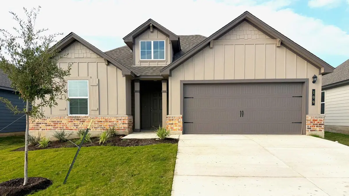 109 Little Green Trl, Jarrell, TX 76537 - Image #1